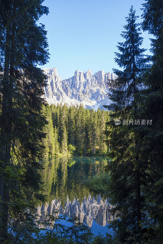 爱抚湖- Karersee, Trentino-Alto Adige，意大利